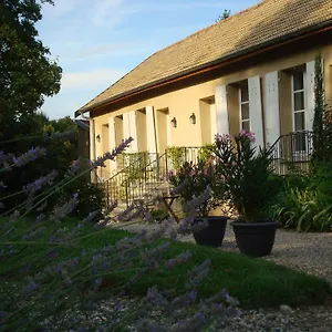Les Communs Du Manoir Apartment